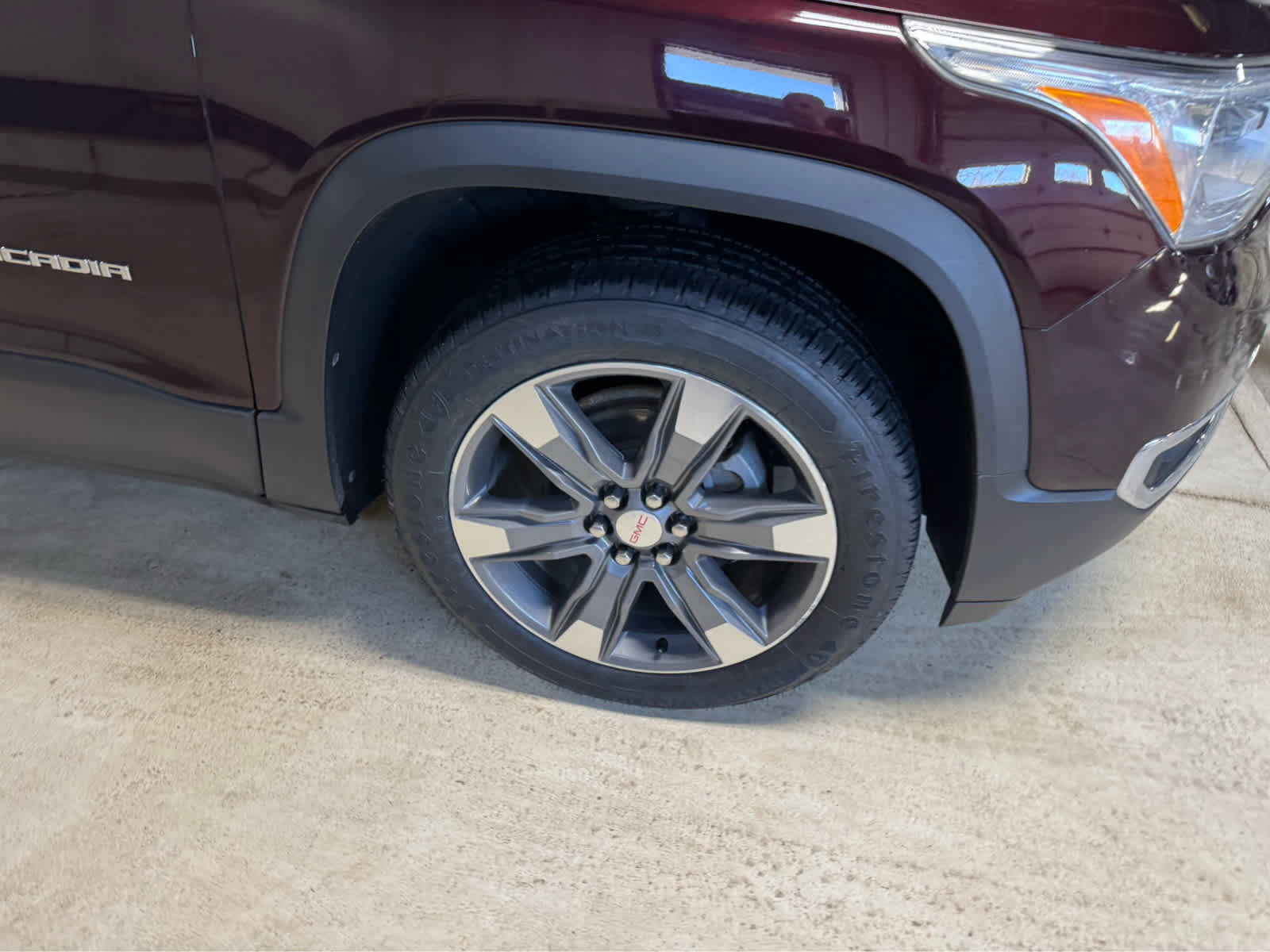Used 2018 GMC Acadia SLT image 7
