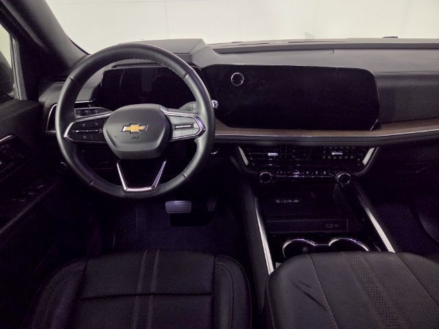 Used 2025 Chevrolet Tahoe High Country RWD image 28