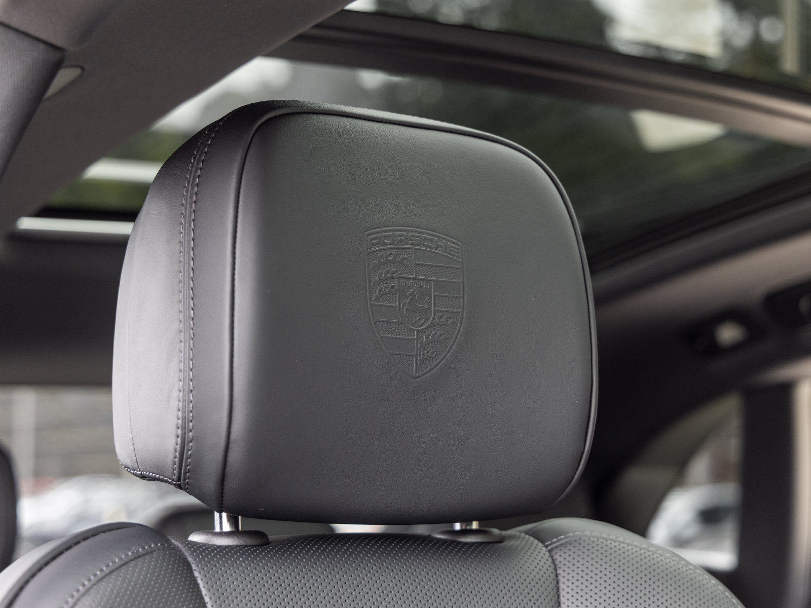 Used 2026 Porsche Macan AWD/4WD image 69