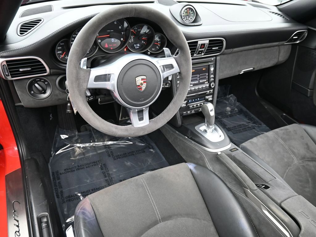 Used 2012 Porsche 911 Carrera 4 GTS AWD/4WD image 4