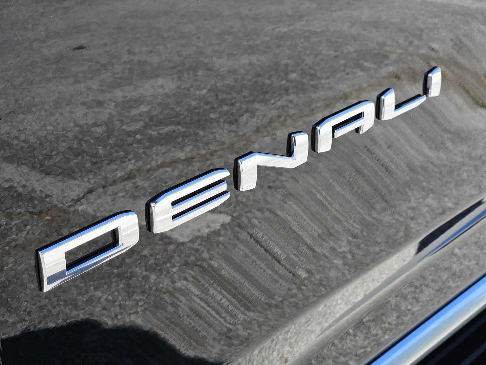 New 2026 GMC Yukon Denali w/ Advanced Technology Package AWD/4WD image 8