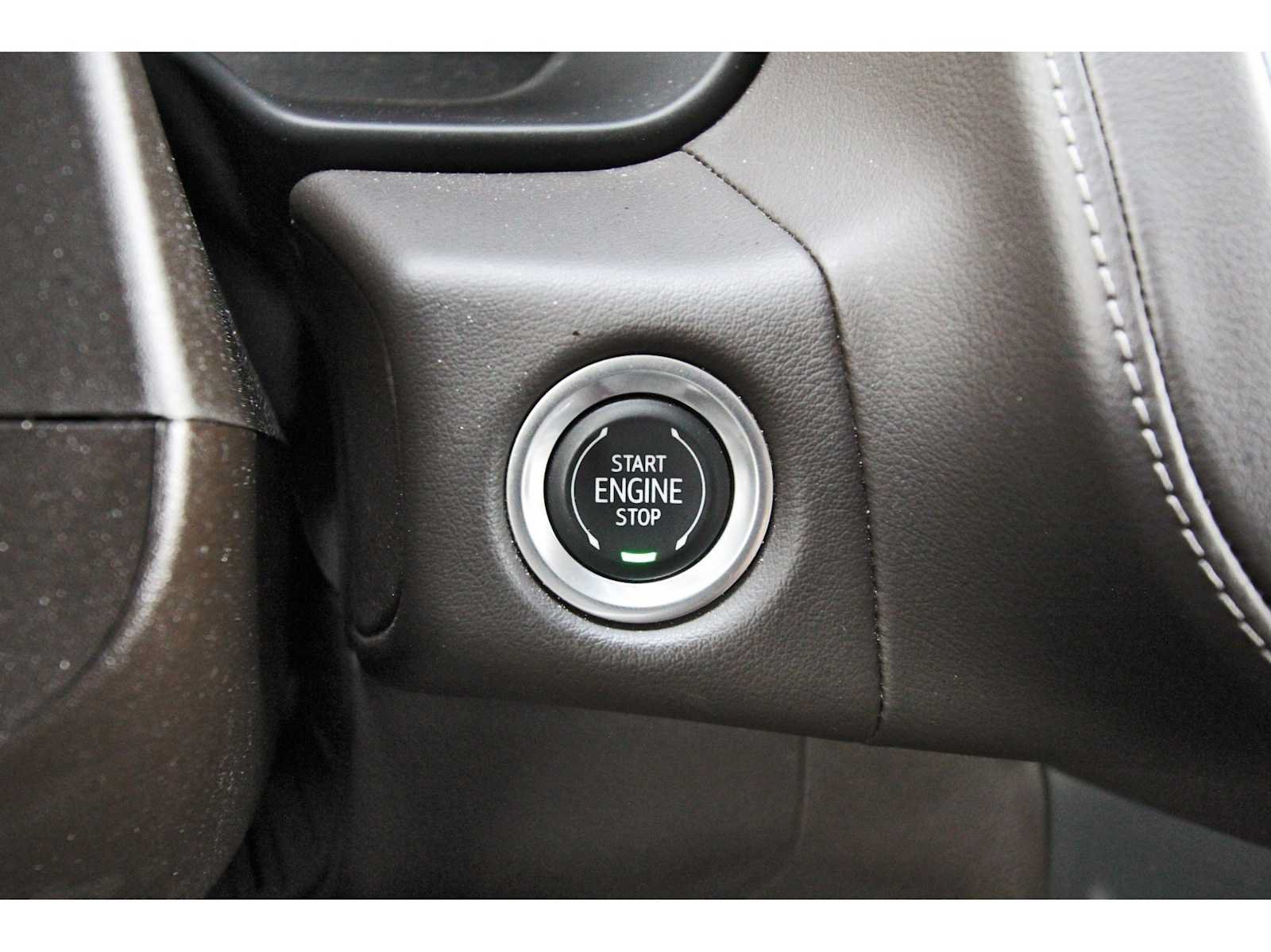 Used 2023 Chevrolet Tahoe Z71 w/ Luxury Package AWD/4WD image 26