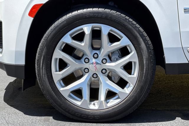 Used 2021 GMC Yukon Denali AWD/4WD image 28