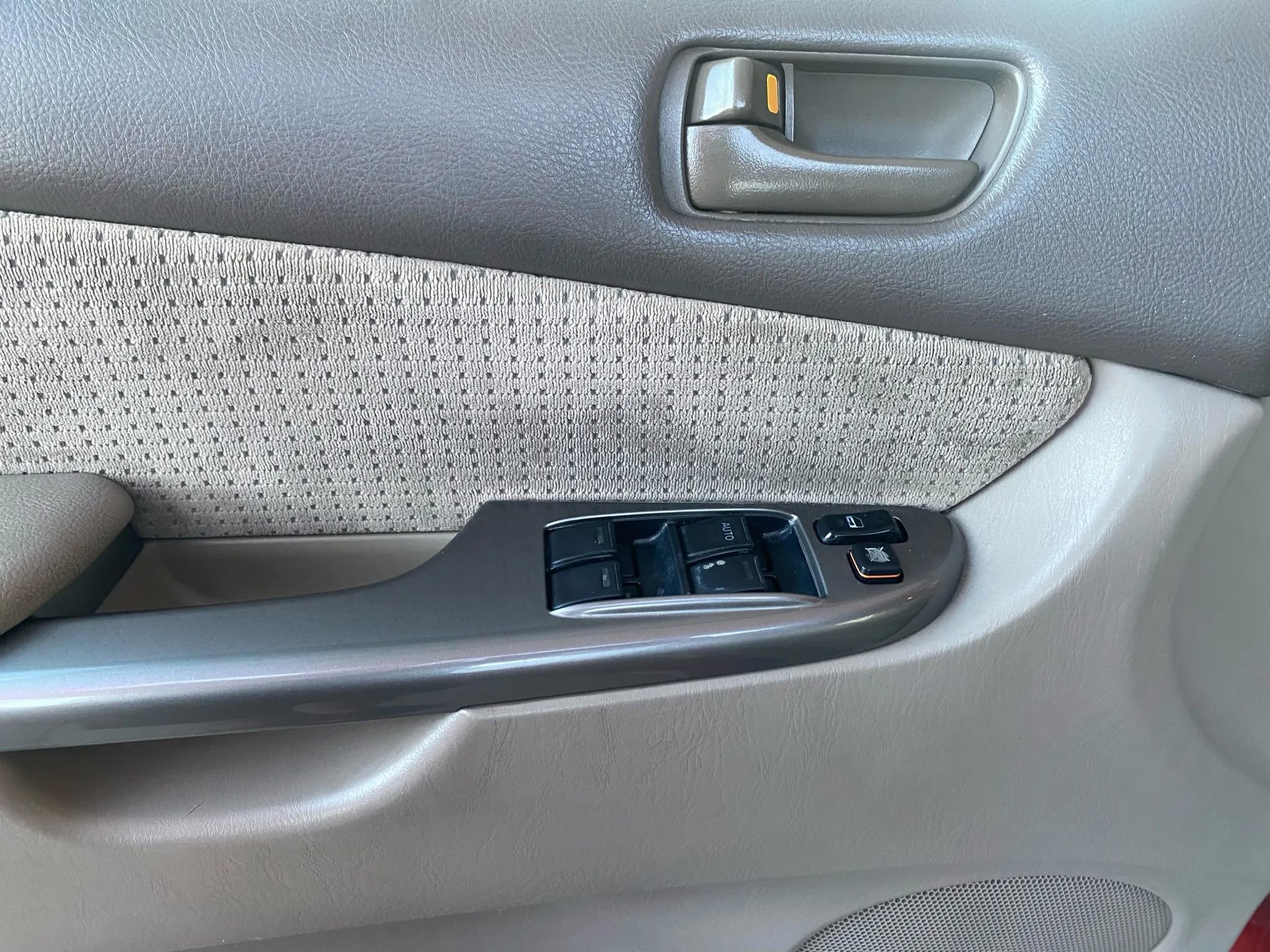 Used 2008 Toyota Sienna LE image 10