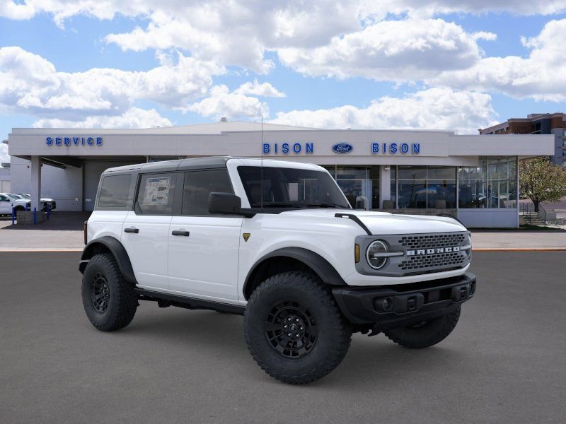 New 2026 Ford Bronco Badlands image 7