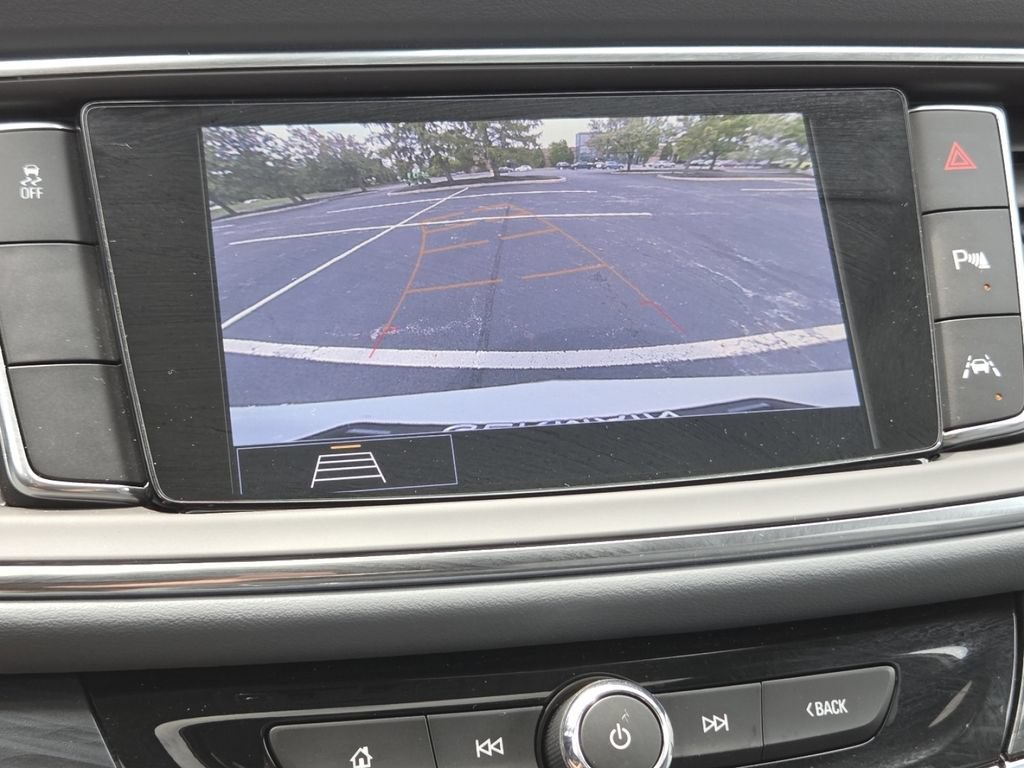 Used 2020 Buick Enclave Premium w/ Sun and Sites Package FWD image 13