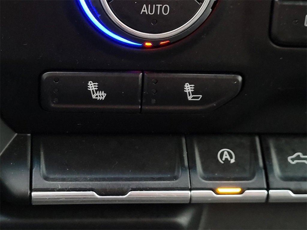 Used 2022 Chevrolet Silverado 1500 LT image 24