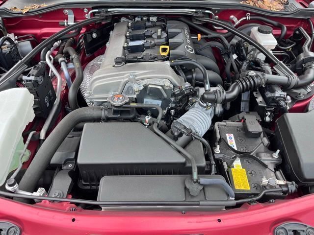 Used 2023 MAZDA MX-5 Miata Grand Touring RWD image 7