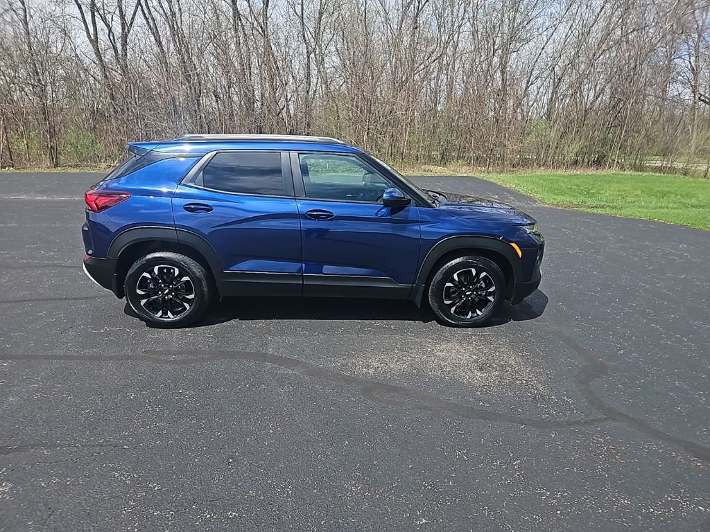 Used 2023 Chevrolet TrailBlazer LT FWD image 8