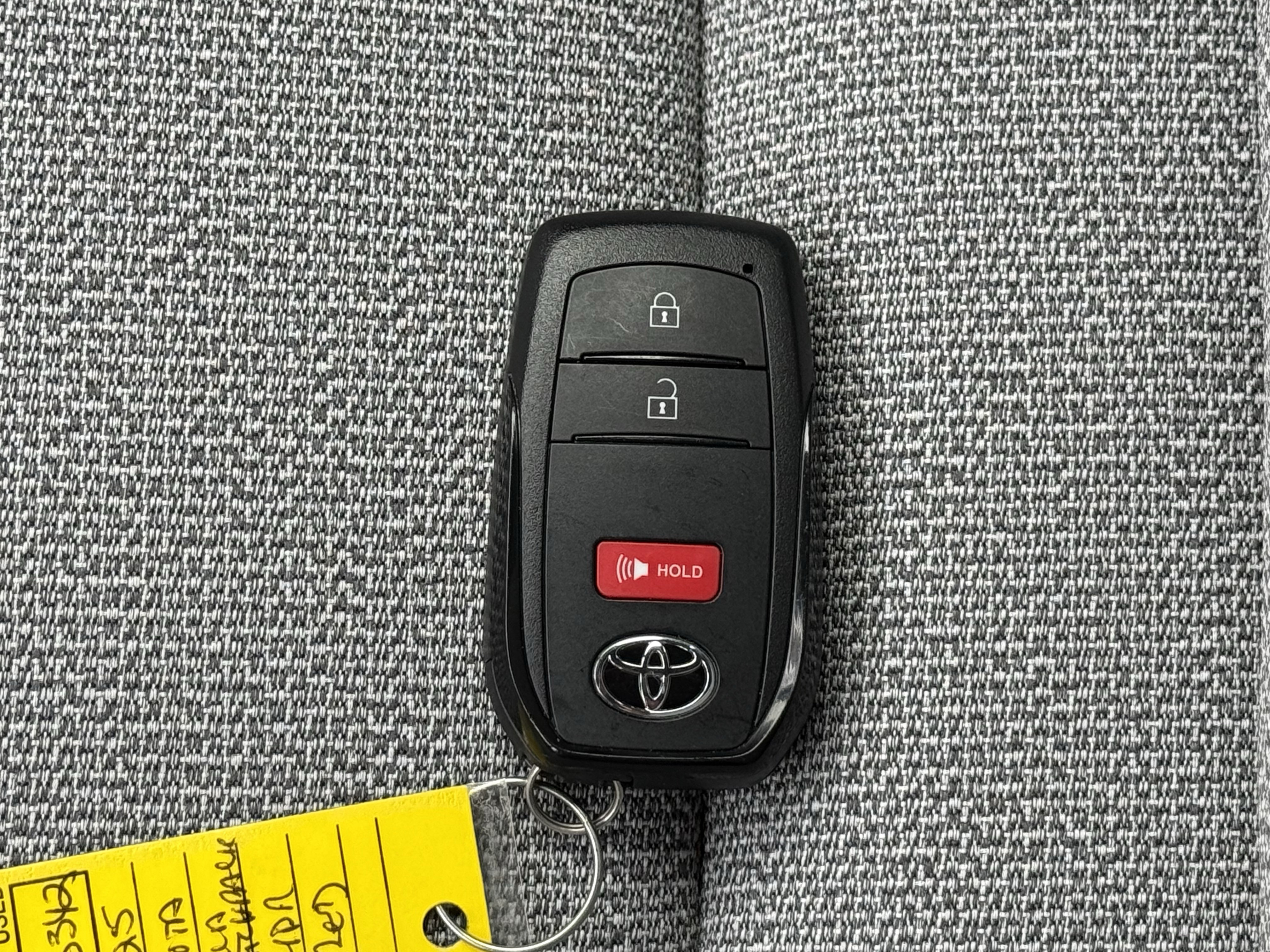 Used 2025 Toyota Corolla XSE FWD image 29