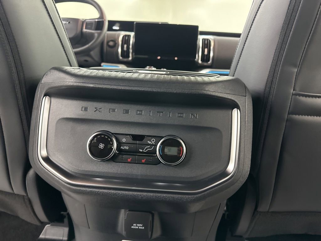 New 2026 Ford Expedition Platinum w/ Stealth Appearance Package image 22