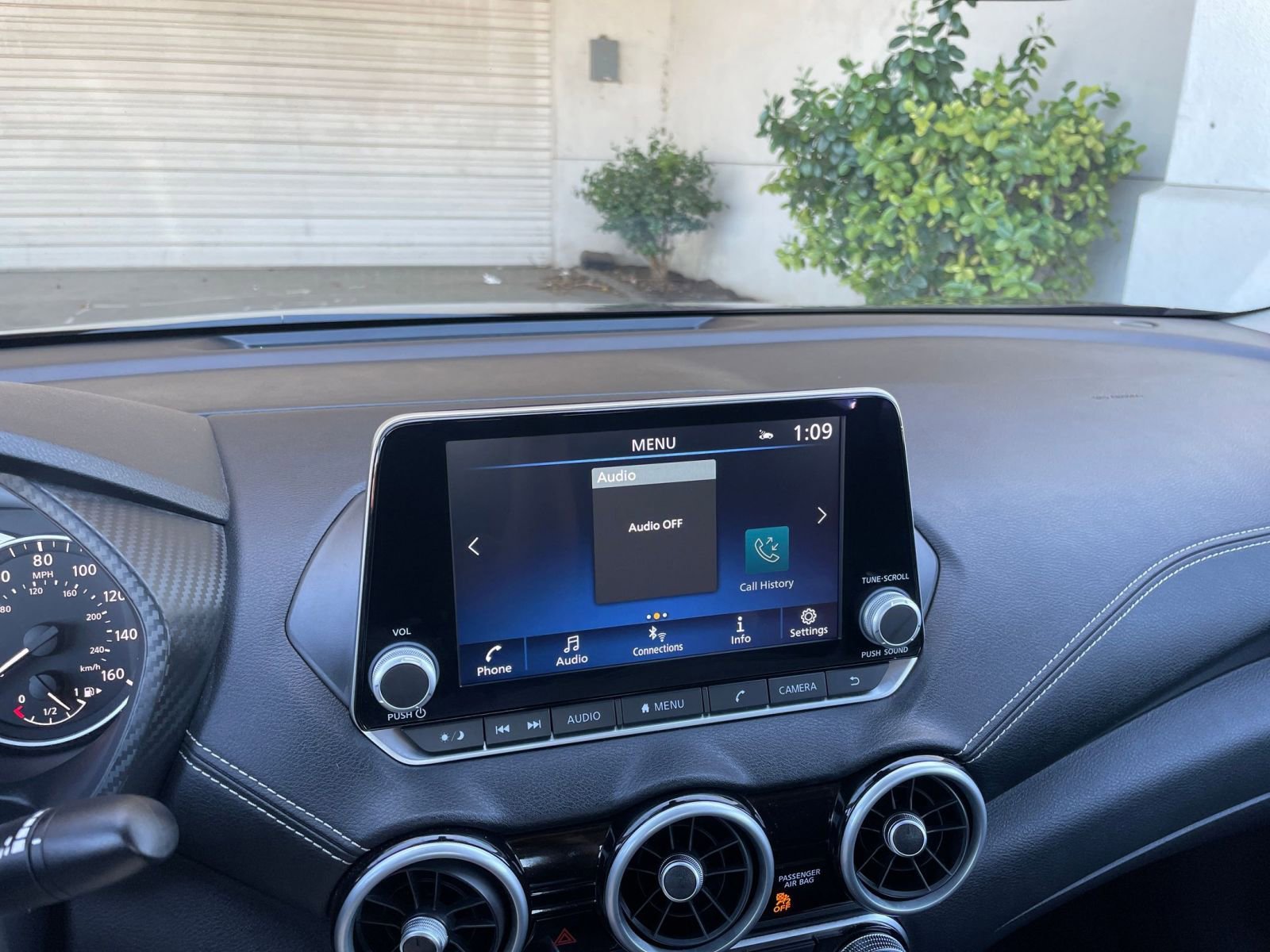 Used 2025 Nissan Sentra SV image 17