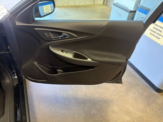 Used 2024 Chevrolet Malibu LT FWD image 23