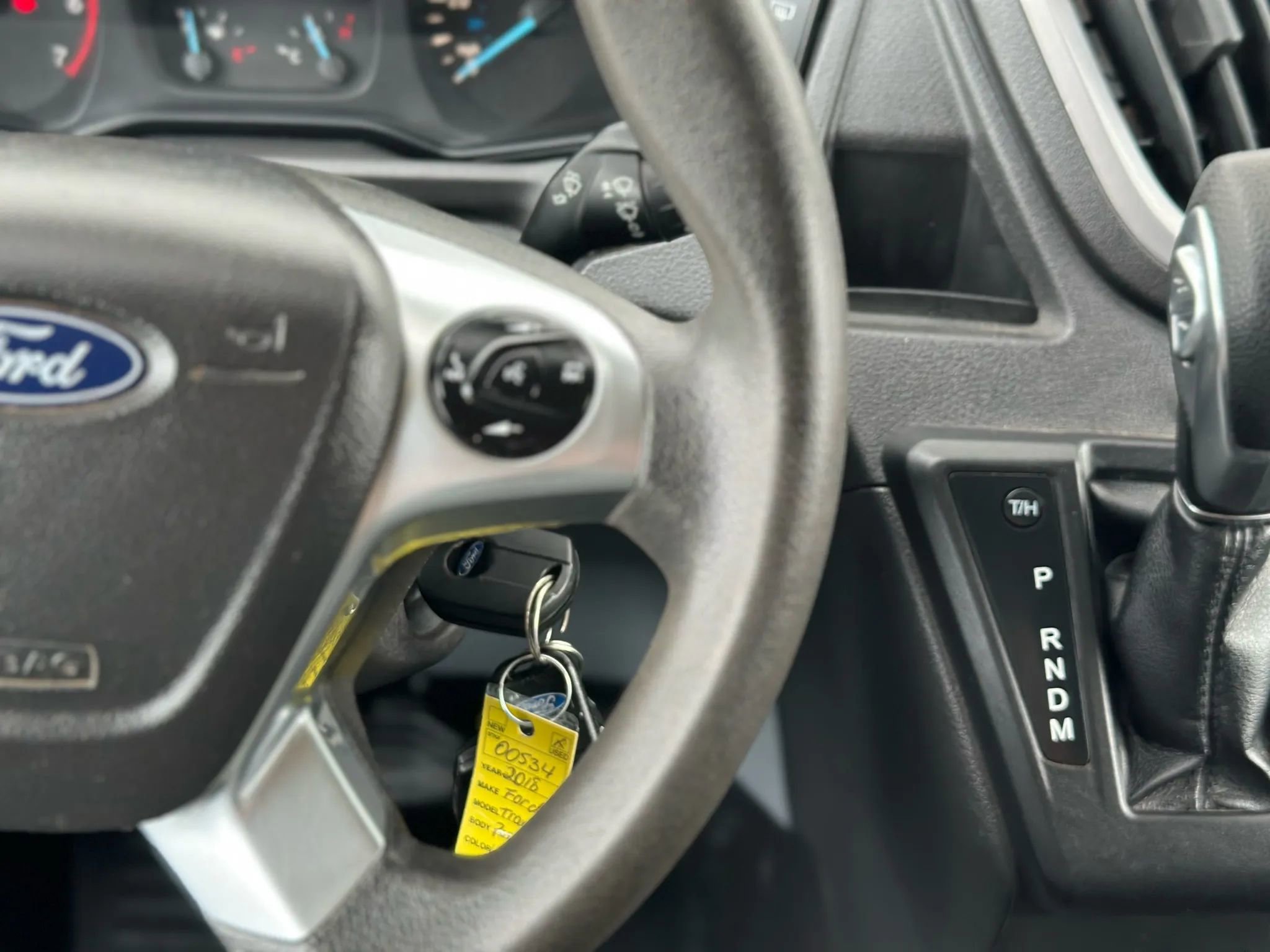 Used 2018 Ford Transit 150 XLT image 20