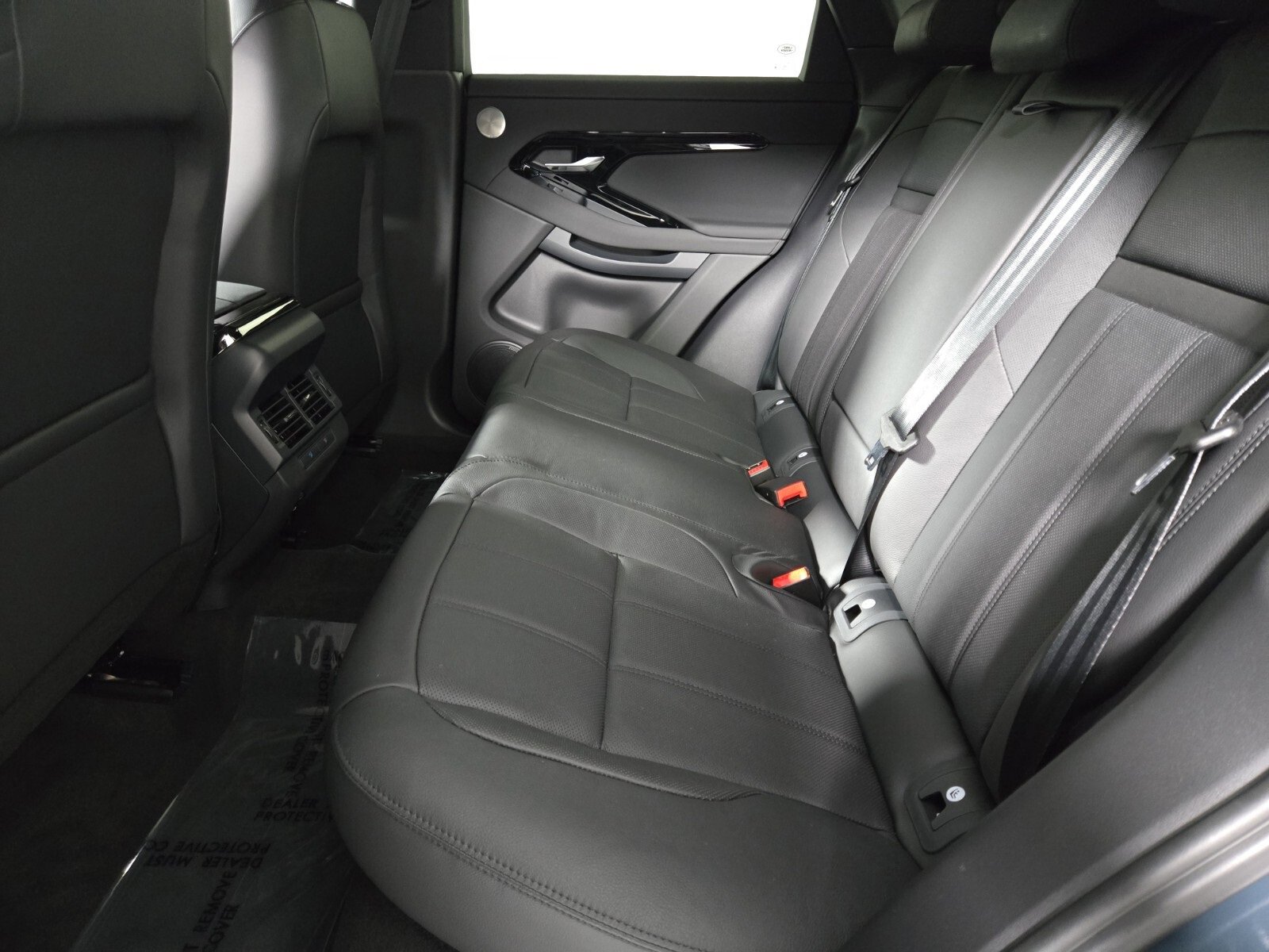 New 2026 Land Rover Range Rover Evoque Dynamic SE image 13