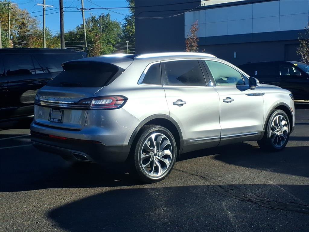 Used 2022 Lincoln Nautilus Reserve image 8