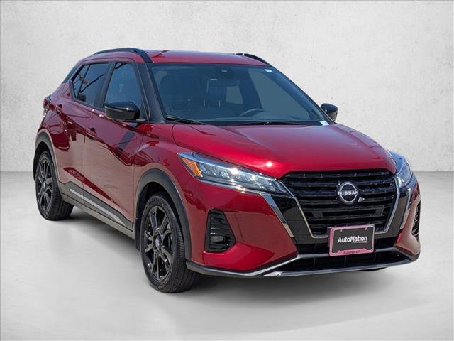 Used 2023 Nissan Kicks SR w/ SR Premium Package FWD video 3