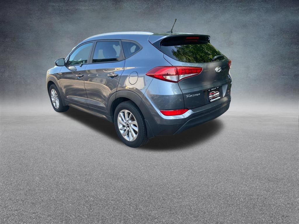 Used 2016 Hyundai Tucson SE w/ Option Group 02 AWD/4WD image 3