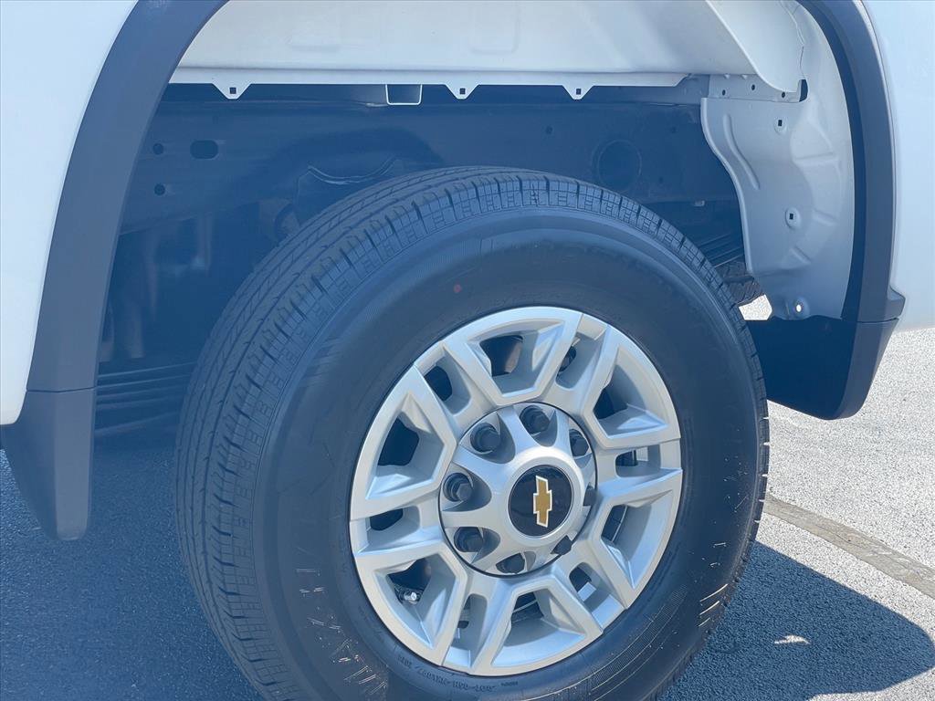 Used 2024 Chevrolet Silverado 2500 LT image 29