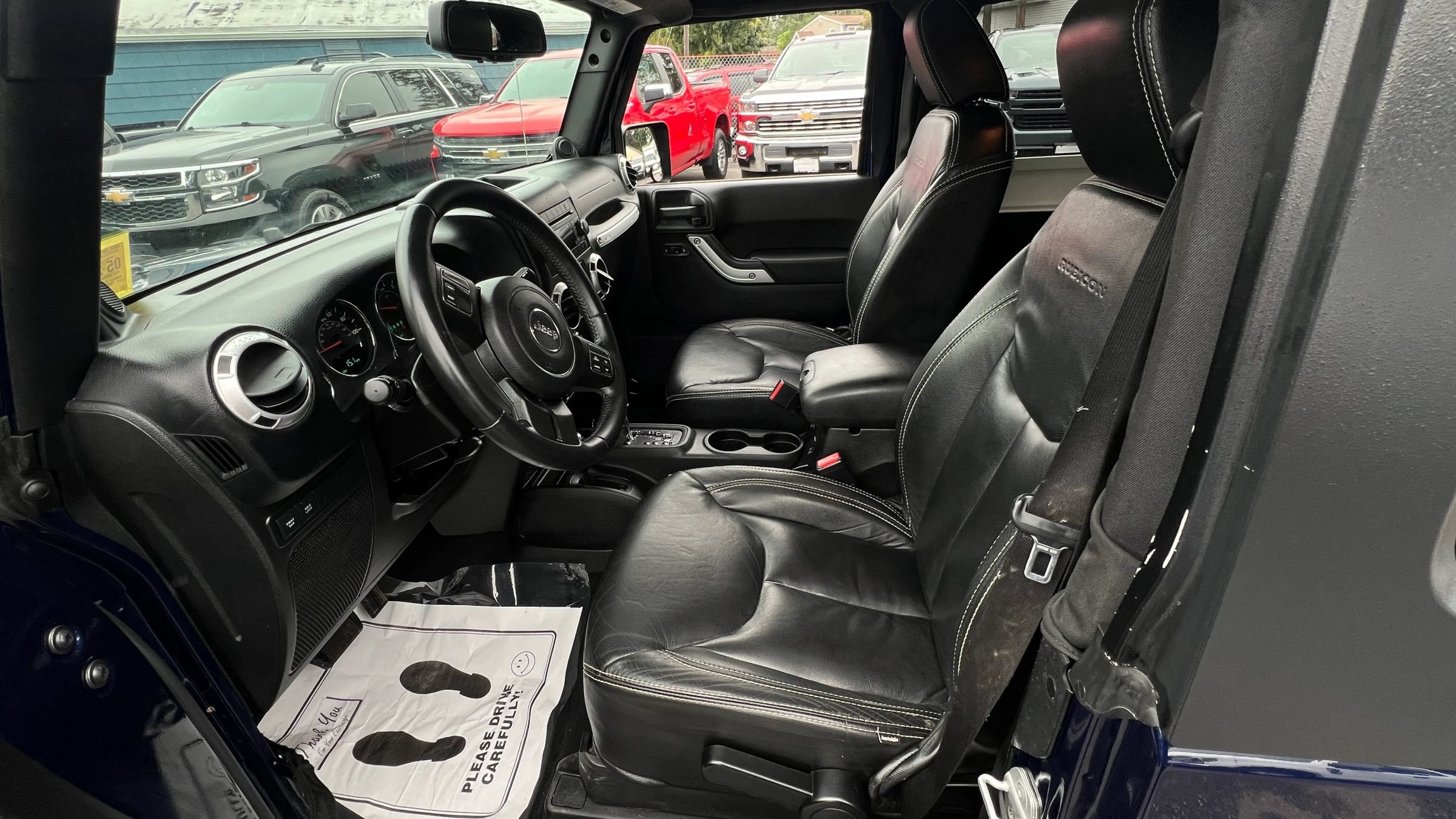 Used 2013 Jeep Wrangler Rubicon w/ Dual Top Group AWD/4WD image 13