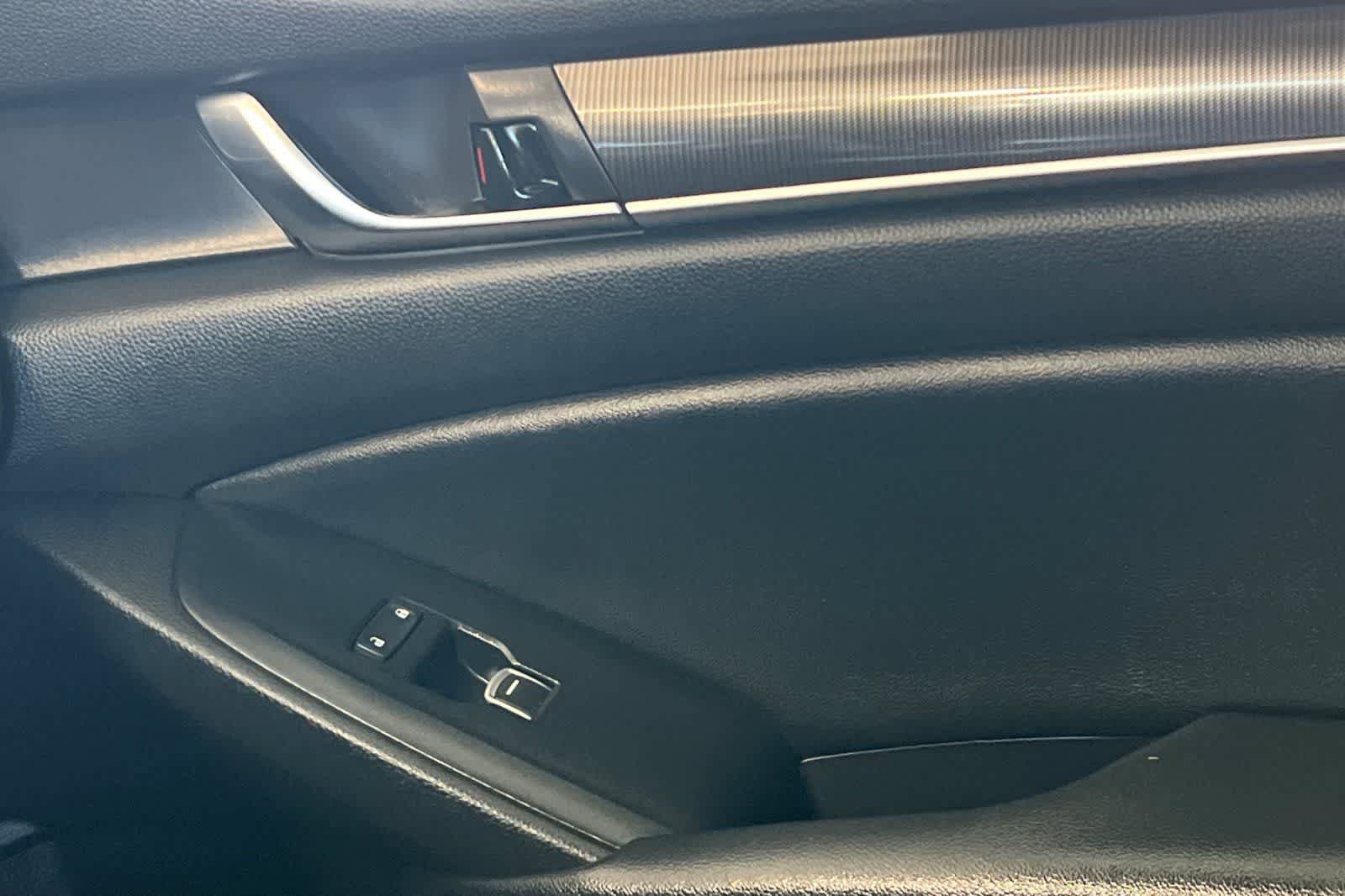 Used 2021 Honda Accord Sport image 20