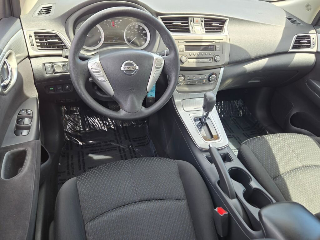Used 2014 Nissan Sentra SR FWD image 14