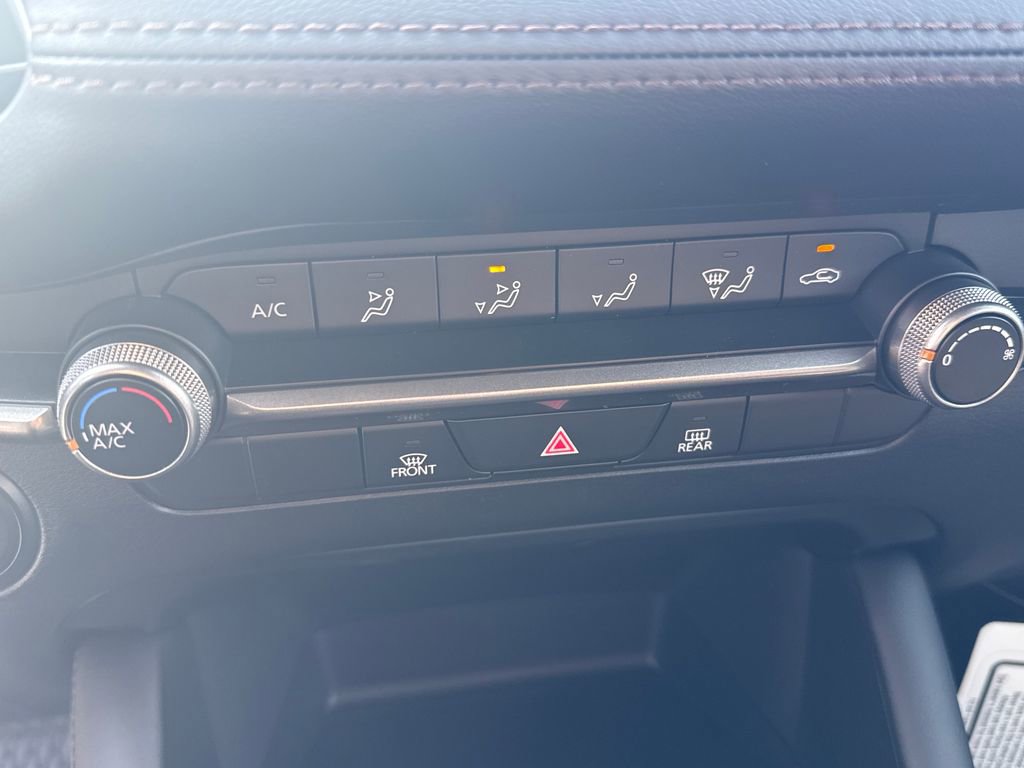 New 2026 MAZDA MAZDA3 s FWD image 19