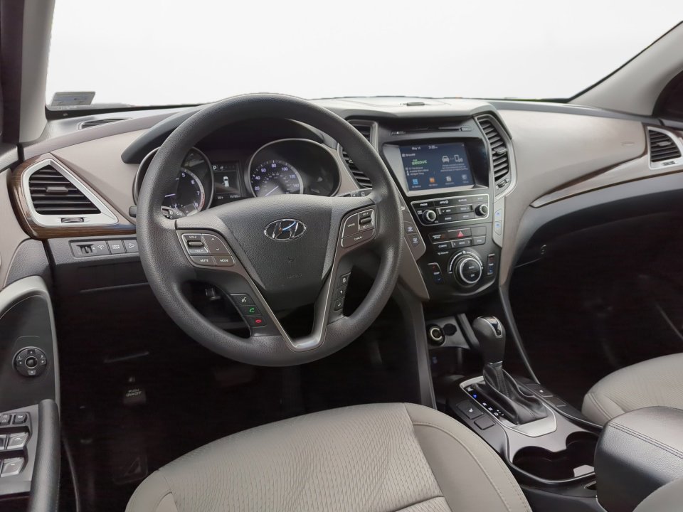 Used 2018 Hyundai Santa Fe Sport w/ 2.4L Value Package 02 FWD image 16