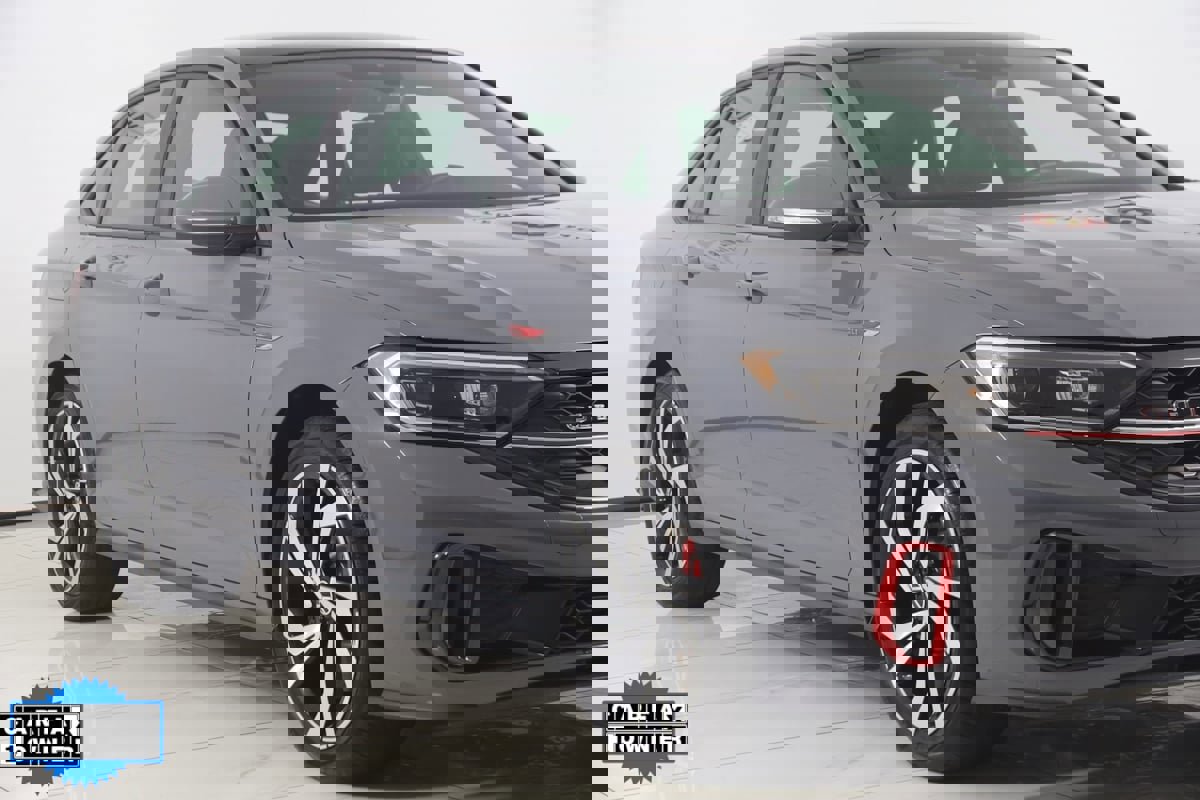 Used 2024 Volkswagen Jetta GLI Autobahn image 41