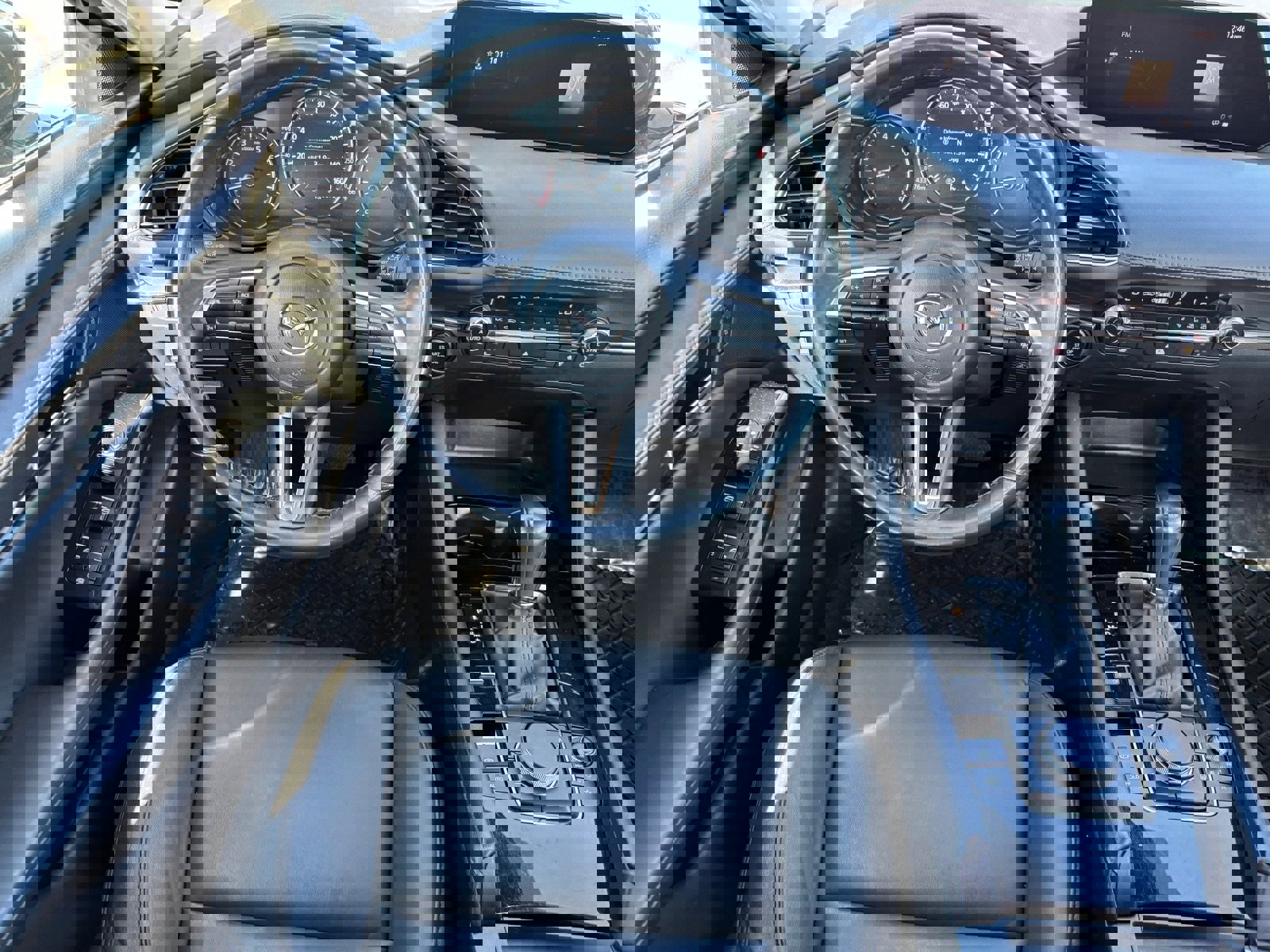 Used 2024 MAZDA MAZDA3 s image 15