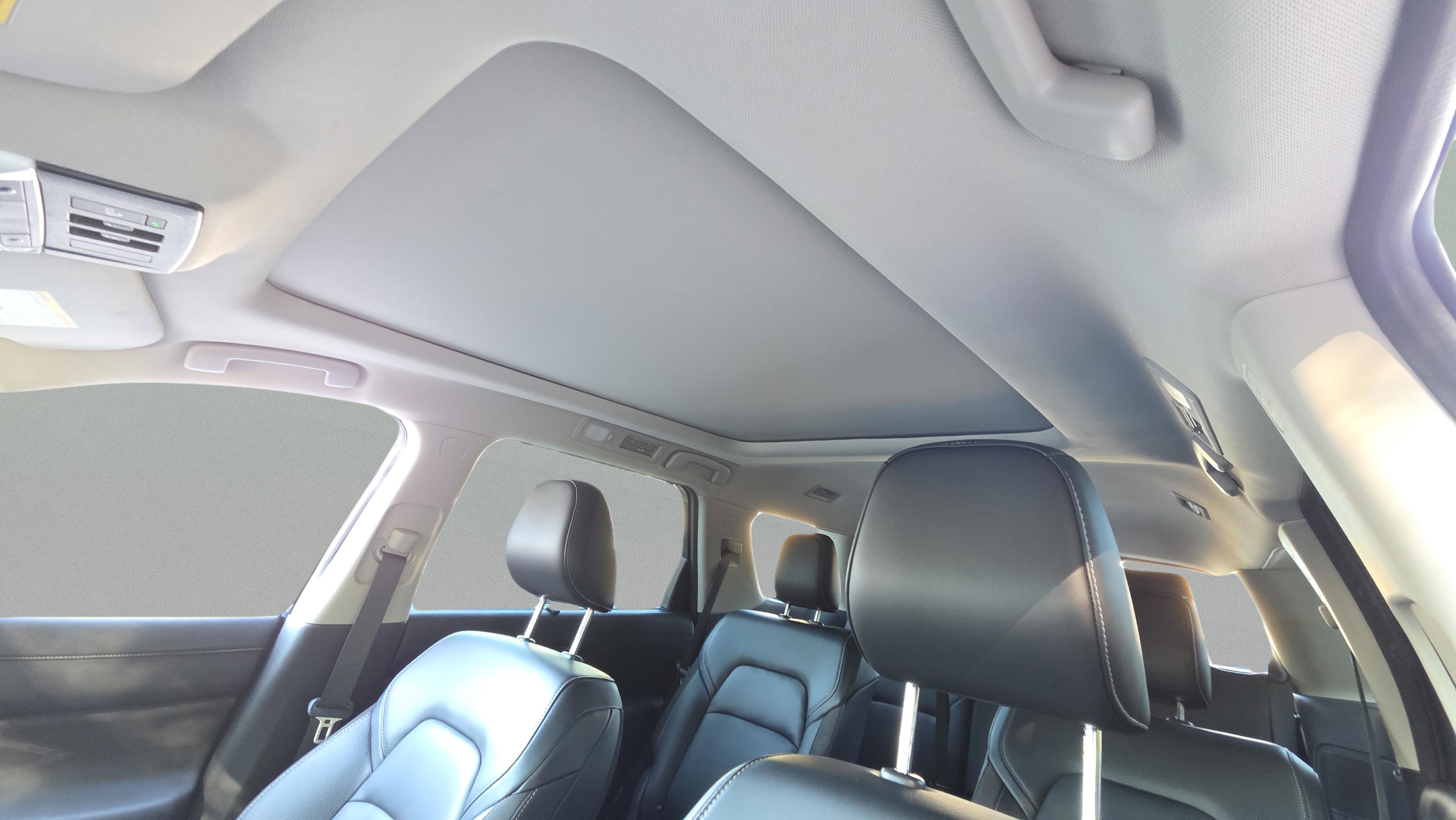 Used 2023 Nissan Pathfinder SL w/ SL Premium Package FWD image 18