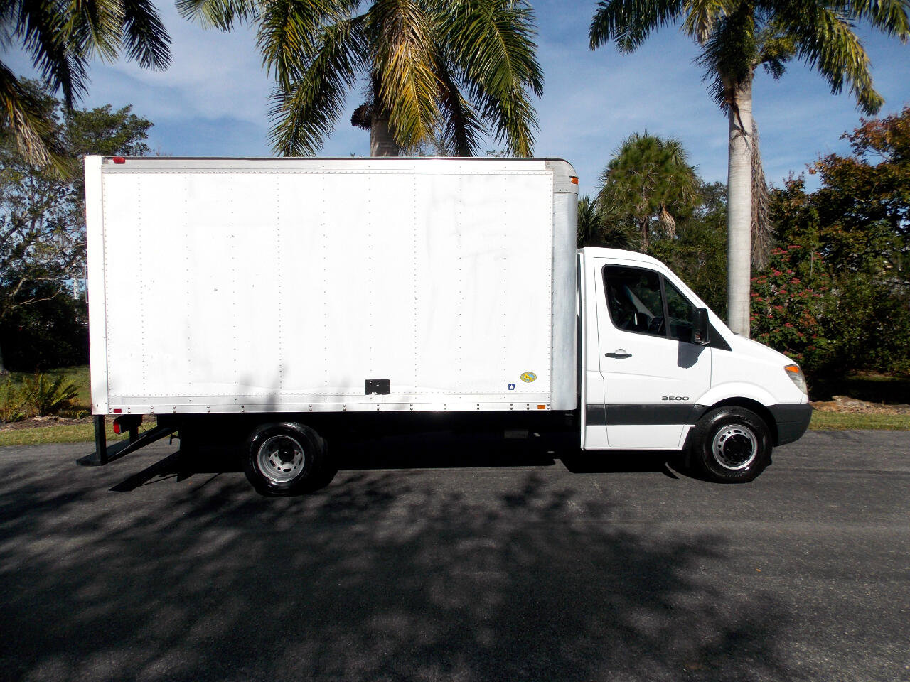 Used 2007 Dodge Sprinter 3500 image 18