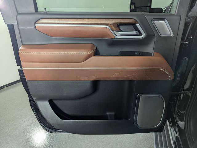 Used 2025 GMC Sierra 2500 Denali Ultimate image 15