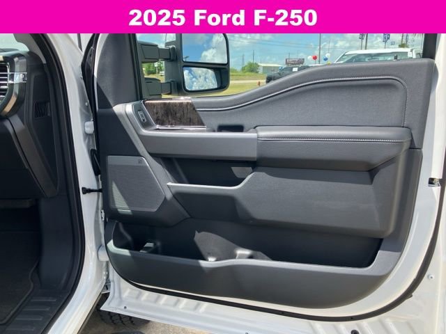 New 2025 Ford F250 Lariat w/ Lariat Ultimate Package image 16