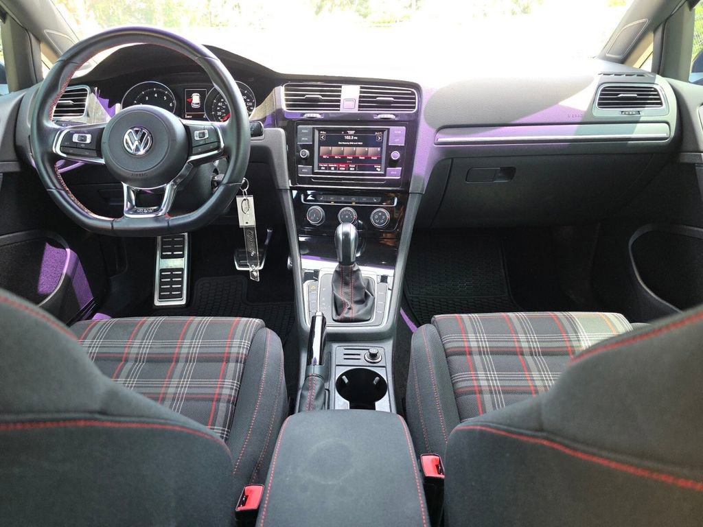 Used 2020 Volkswagen GTI S FWD image 5