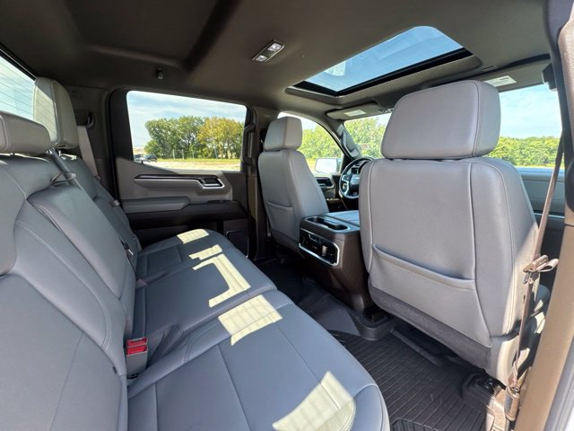Used 2024 Chevrolet Silverado 1500 LTZ w/ LTZ Premium Texas Edition AWD/4WD image 25