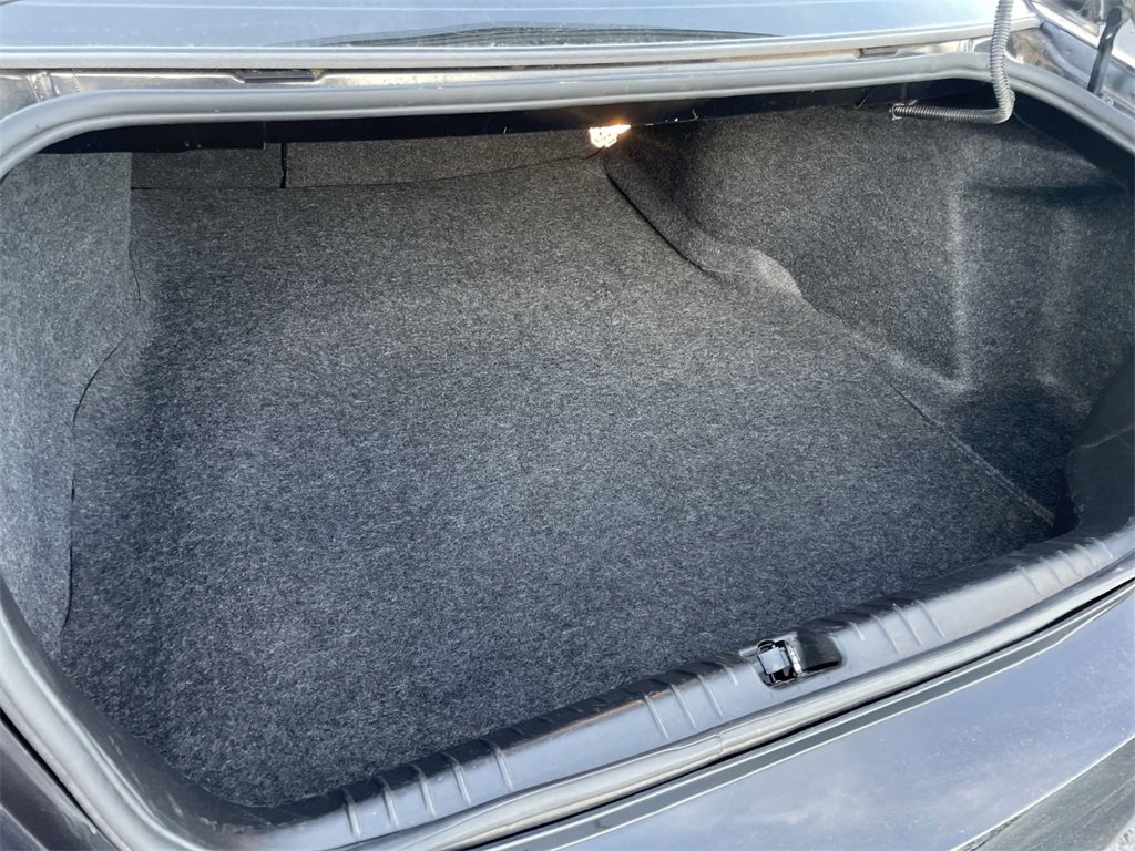 Used 2013 Chevrolet Impala LTZ image 35