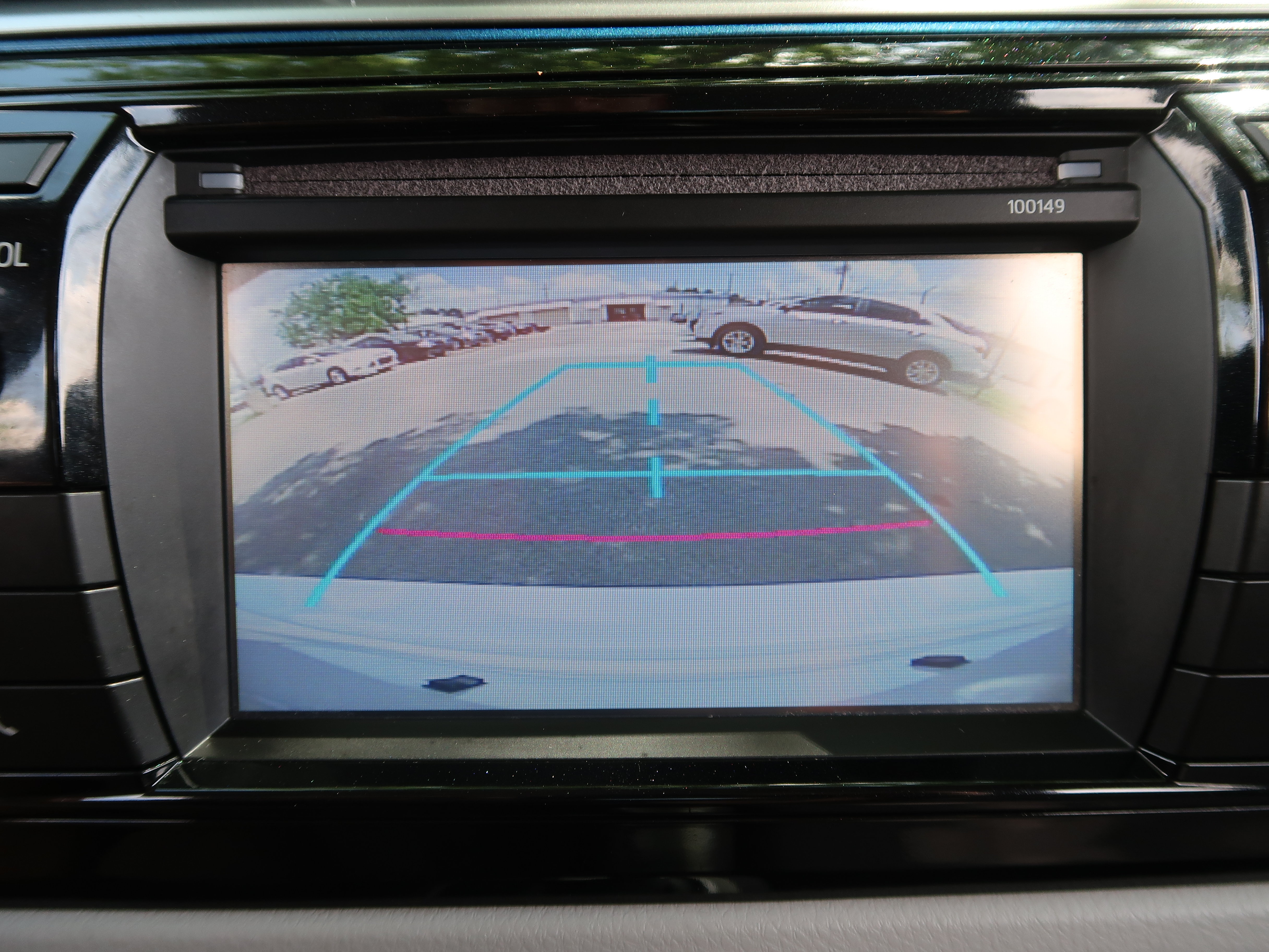 Used 2014 Toyota Corolla LE FWD image 17