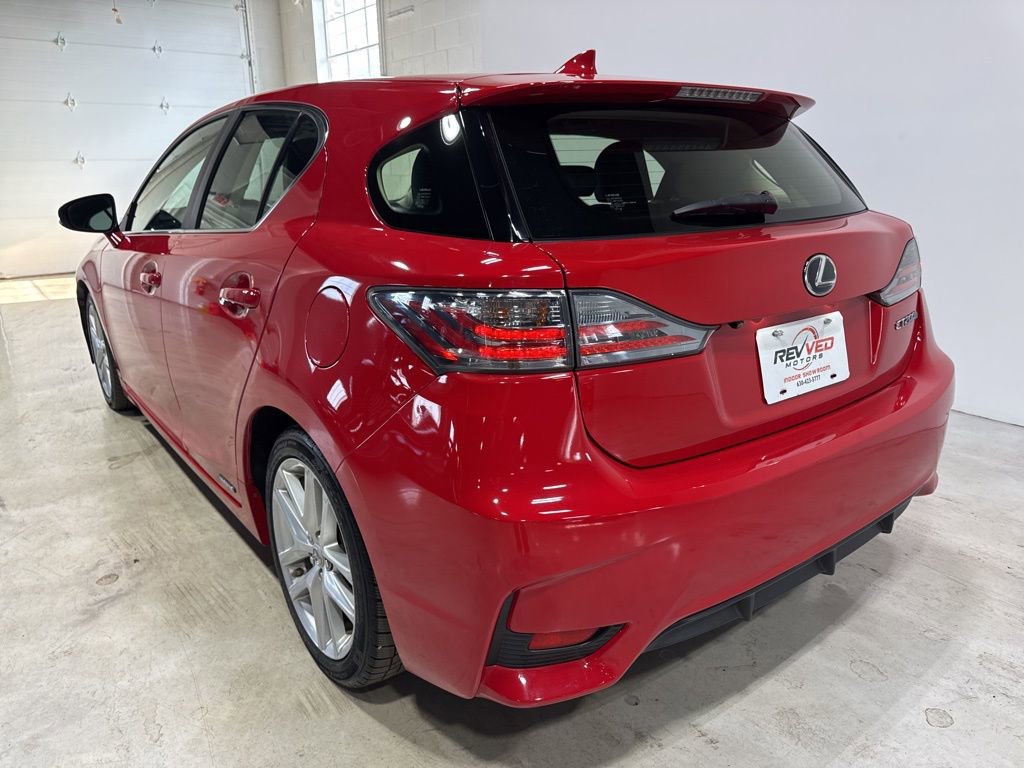 Used 2017 Lexus CT 200h w/ Navigation System Package FWD image 5