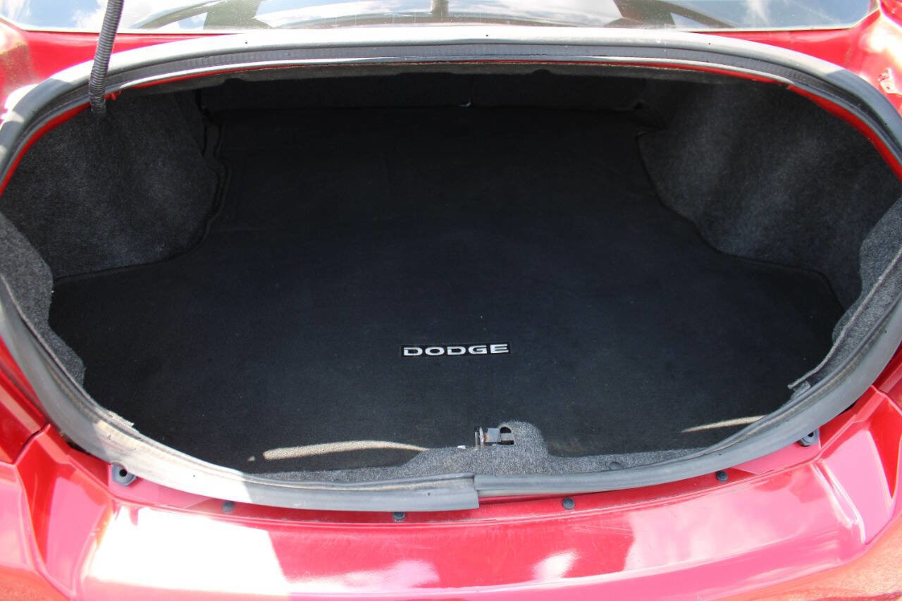 Used 2013 Dodge Avenger SXT w/ Blacktop Pkg FWD image 32