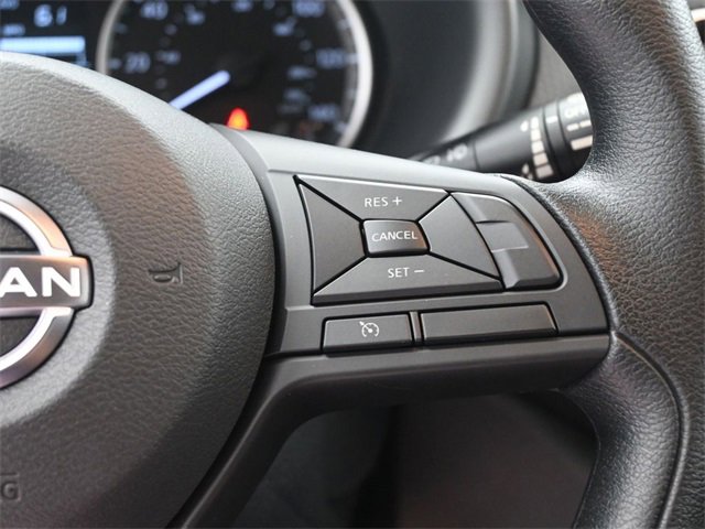 New 2025 Nissan Kicks Play S image 2