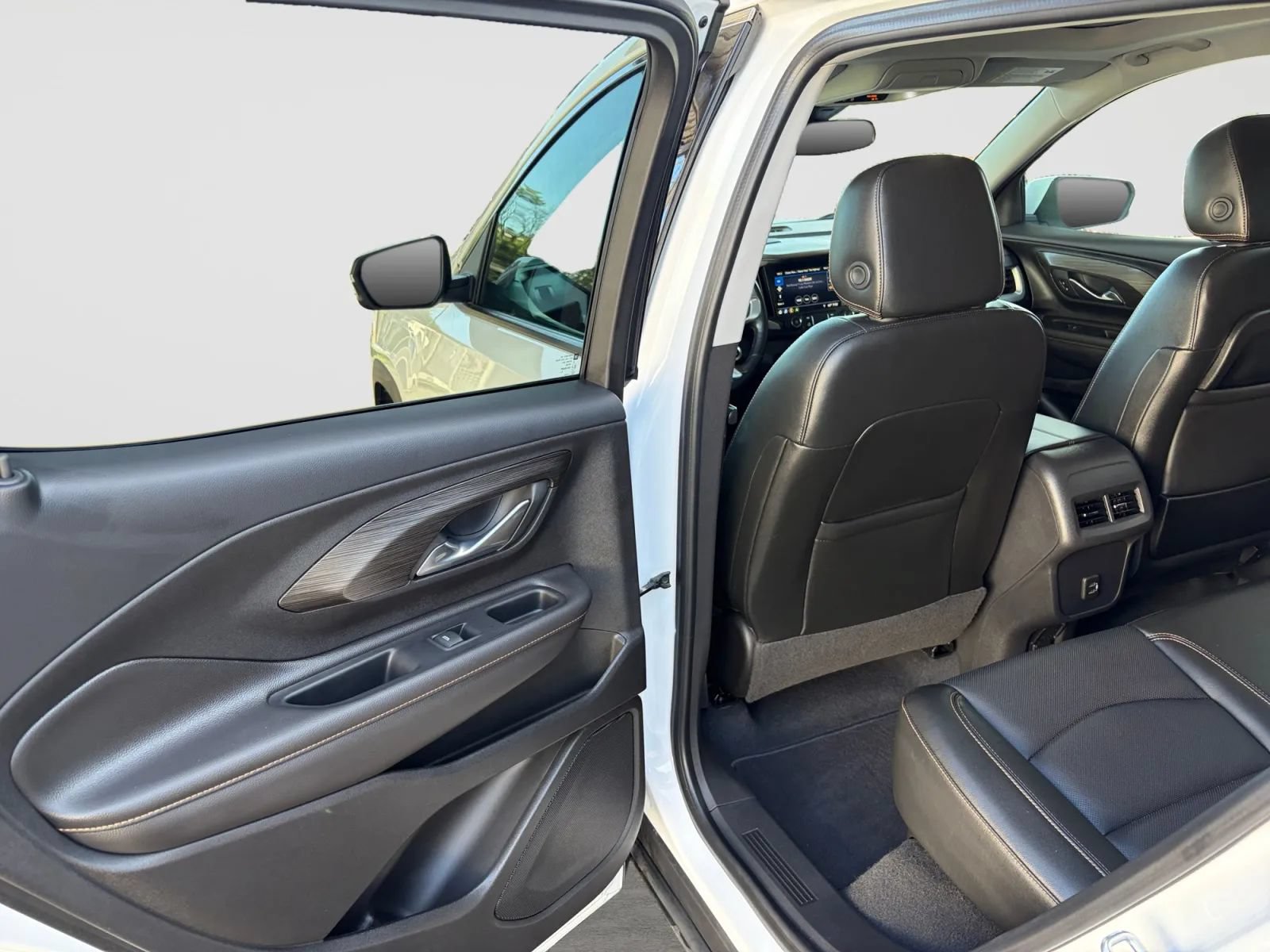 Used 2020 GMC Terrain SLT w/ Preferred Package AWD/4WD image 14