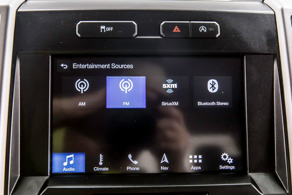 Used 2019 Ford F150 Lariat w/ Trailer Tow Package AWD/4WD image 22