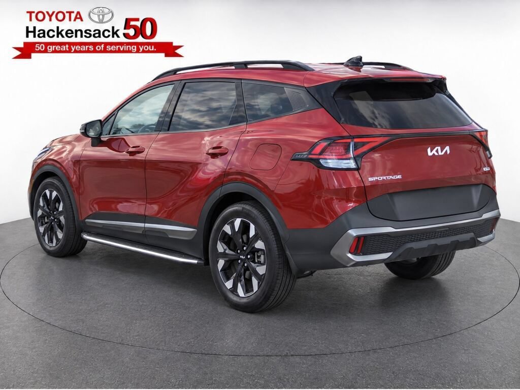 Used 2023 Kia Sportage X-Line w/ X-Line Premium Package AWD/4WD image 4
