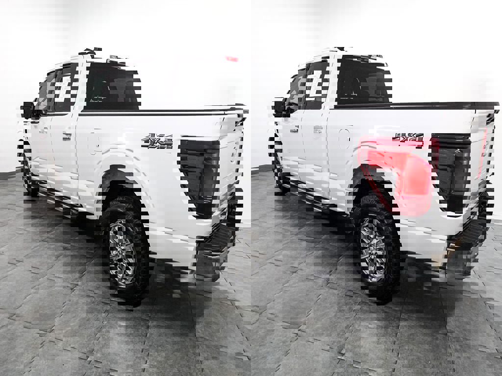 Used 2024 Ford F150 XLT w/ Mobile Office Package image 4