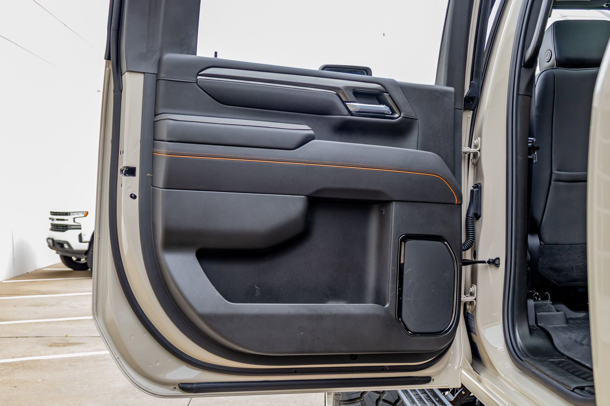 Used 2026 GMC Sierra 2500 AT4 w/ AT4 Premium Plus Package image 37