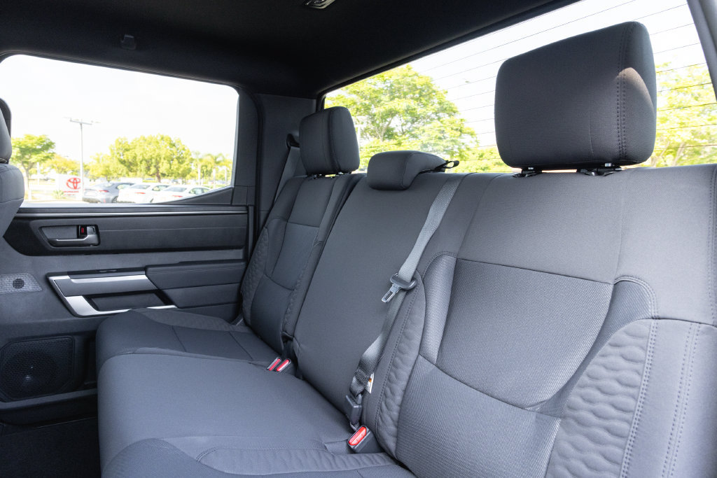 New 2026 Toyota Tundra SR5 w/ SR5 Convenience Package RWD image 10