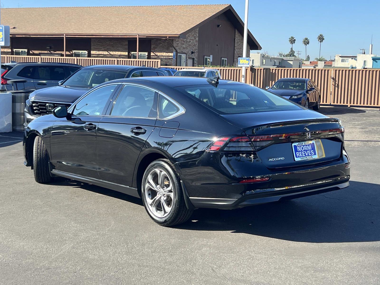 Certified 2023 Honda Accord EX image 3