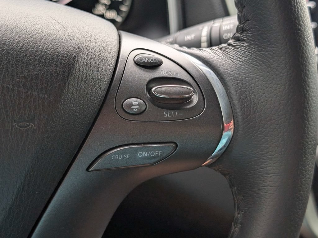 Used 2023 Nissan Murano SV FWD image 25