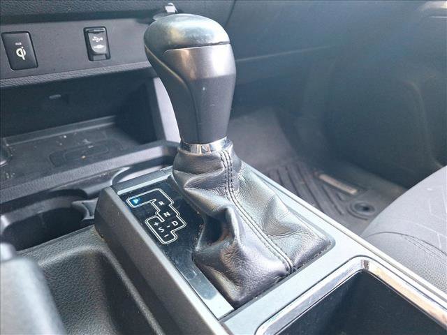 Used 2017 Toyota Tacoma TRD Sport w/ Tow Package image 11